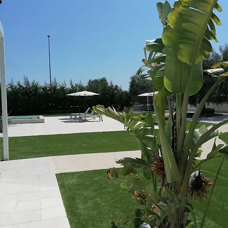 Relais Villa Ottavia Bari Airport 10 Min Проживание в семье