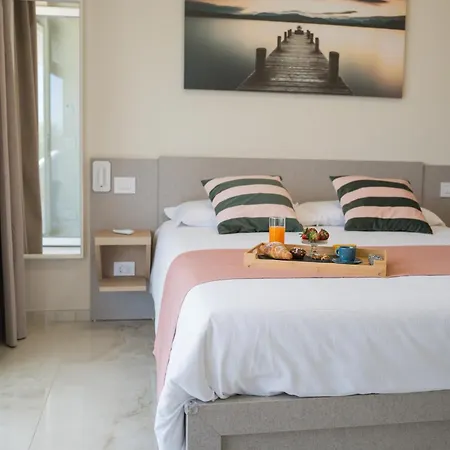 Relais Ottavia *