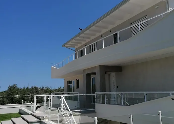 ホームステイ Relais Ottavia Bari Airport 10 Min ビトント